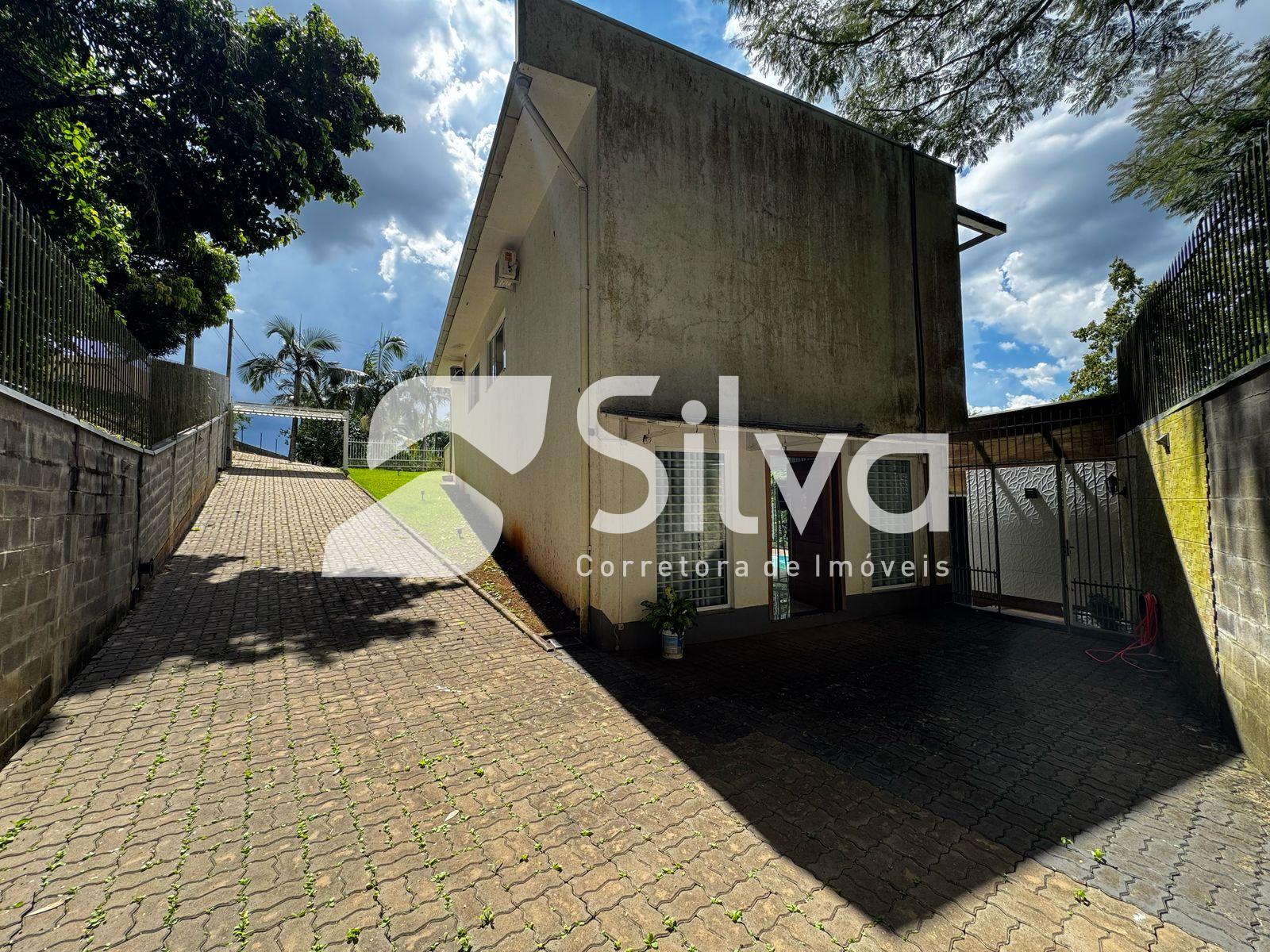 Casa a venda localizado no Alagado de Cruzeiro do Iguau-PR.