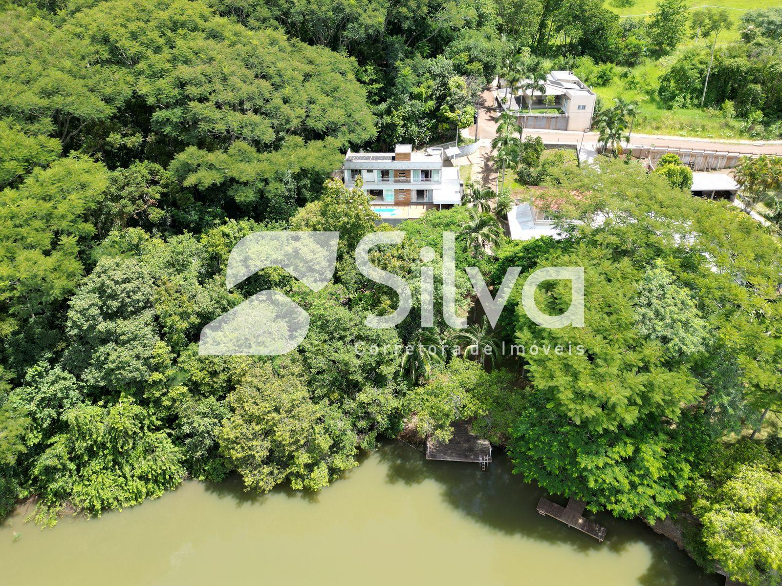 Casa a venda localizado no Alagado de Cruzeiro do Iguau-PR.
