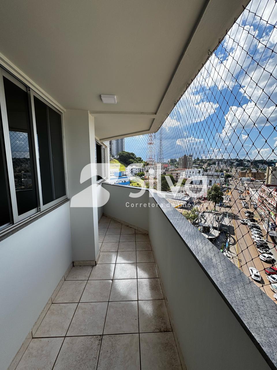 Apartamento para venda localizado no Centro, Dois Vizinhos-PR.