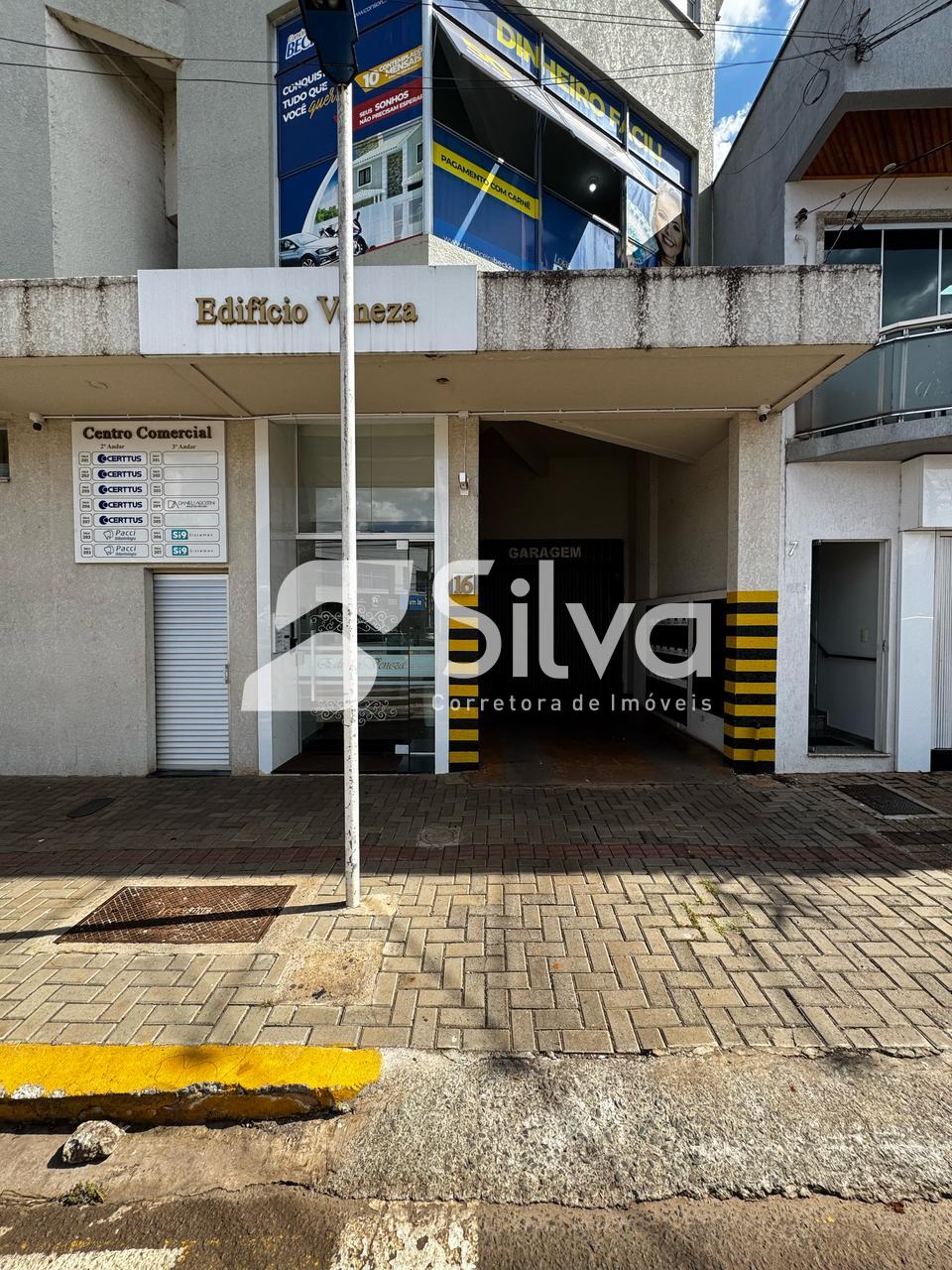 Apartamento para venda localizado no Centro, Dois Vizinhos-PR.