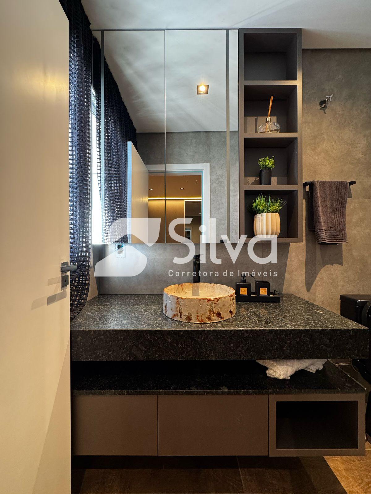 Apartamento Cobertura a venda localizado no Centro Norte, Dois Vizinhos-PR.