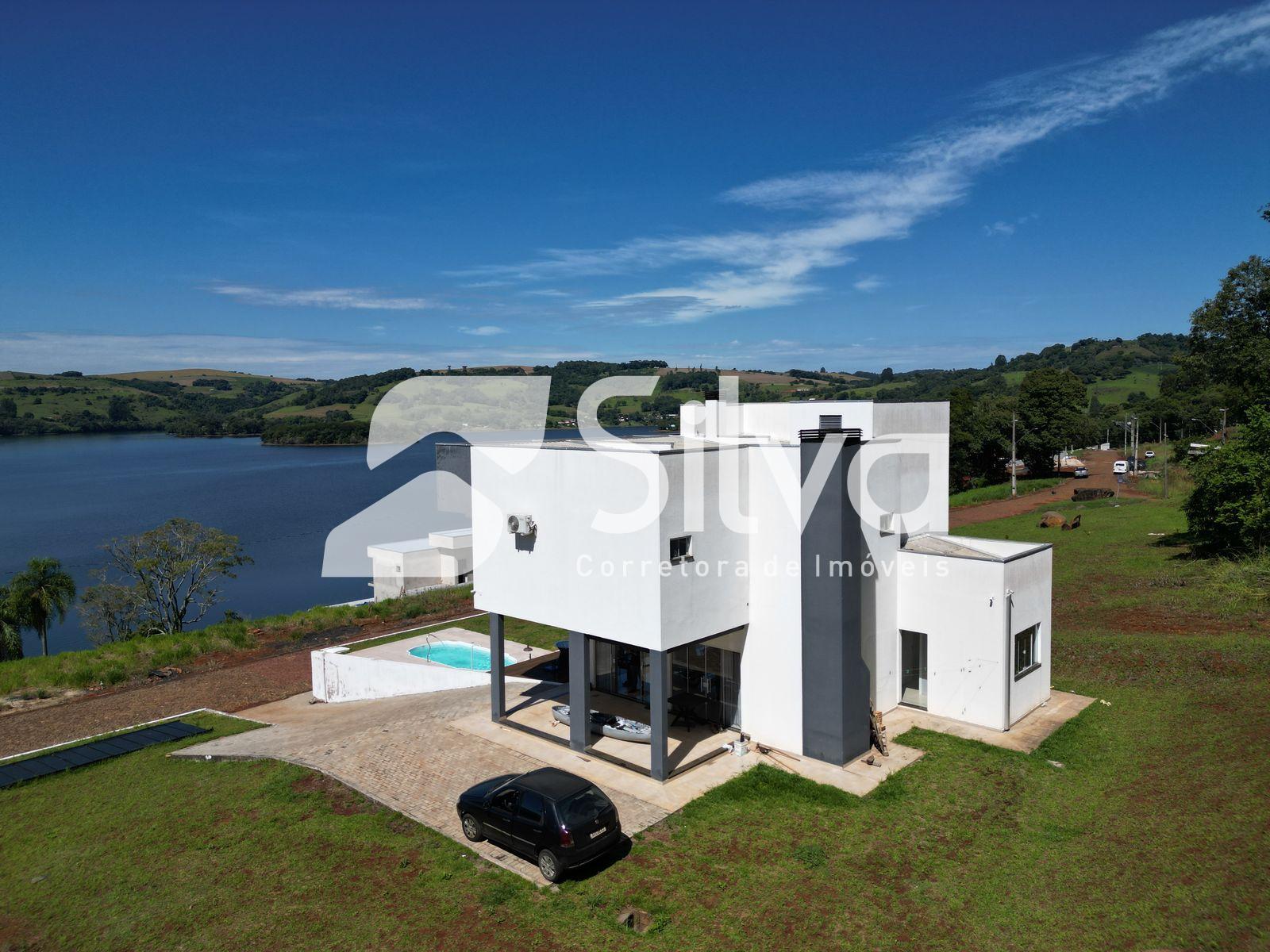 Sobrado a venda localizado no Loteamento Lago Lumini, Mangueirinha-PR.