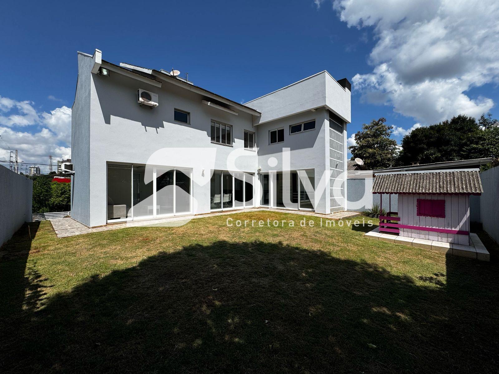 Sobrado a venda localizado no Centro Norte, Dois Vizinhos-PR.
