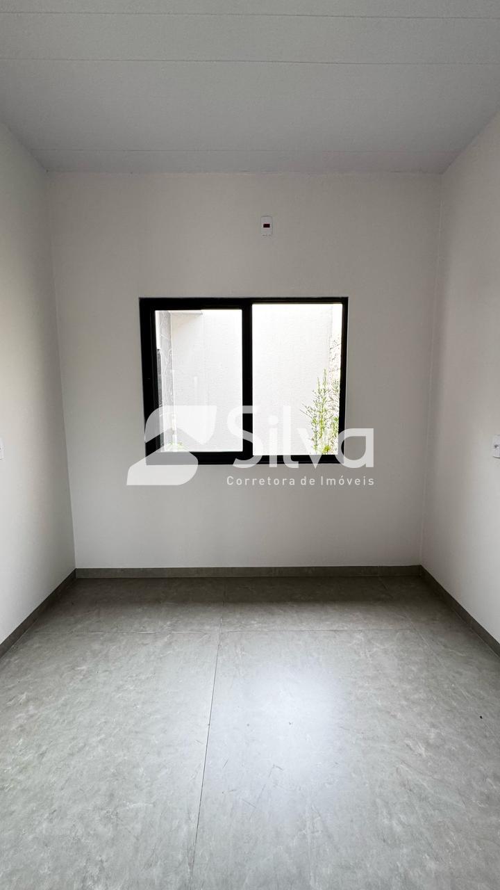 Casa a venda localizada no Loteamento Adami, Dois Vizinhos-PR.