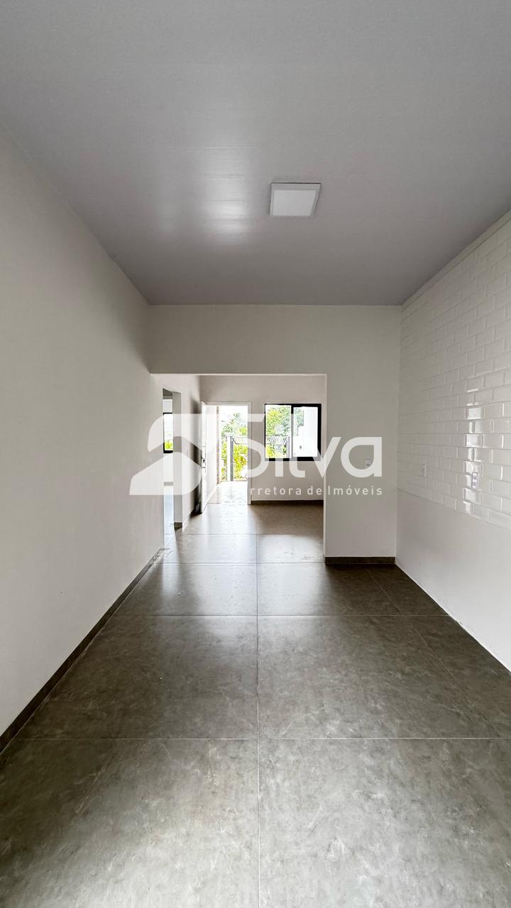 Casa a venda localizada no Loteamento Adami, Dois Vizinhos-PR.