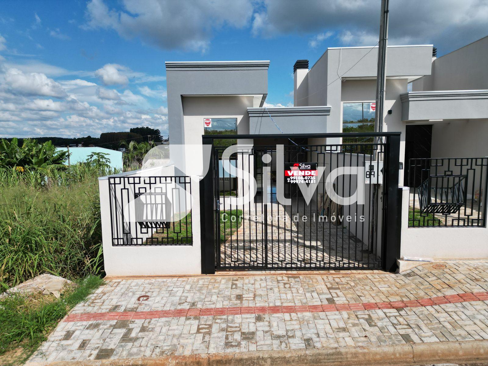 Casa a venda localizada no Bairro Santa Luzia, Dois Vizinhos-PR.