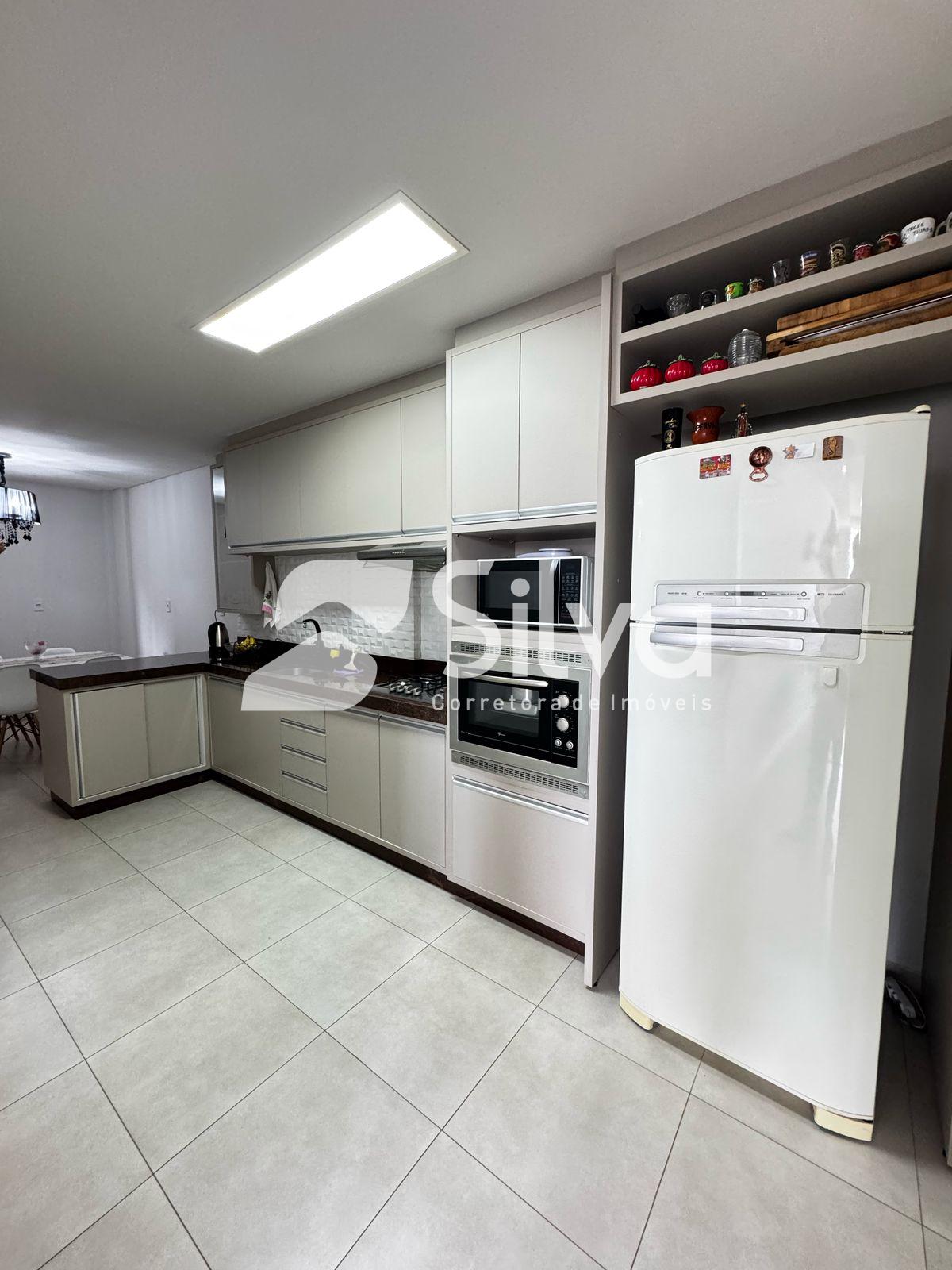 Apartamento  venda localizado no Bairro das Torres, Dois Vizinhos-PR