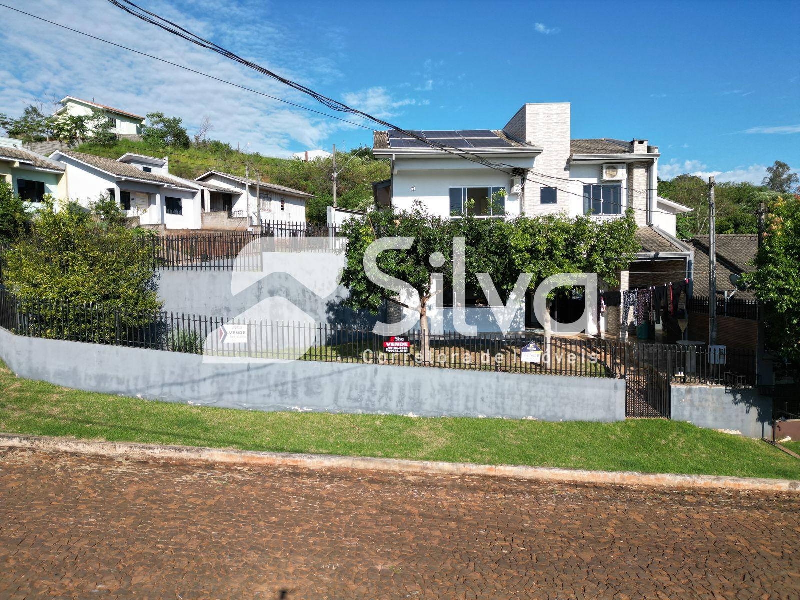 Sobrado  venda localizado no Loteamento Walendolf, Dois Vizinhos-PR.