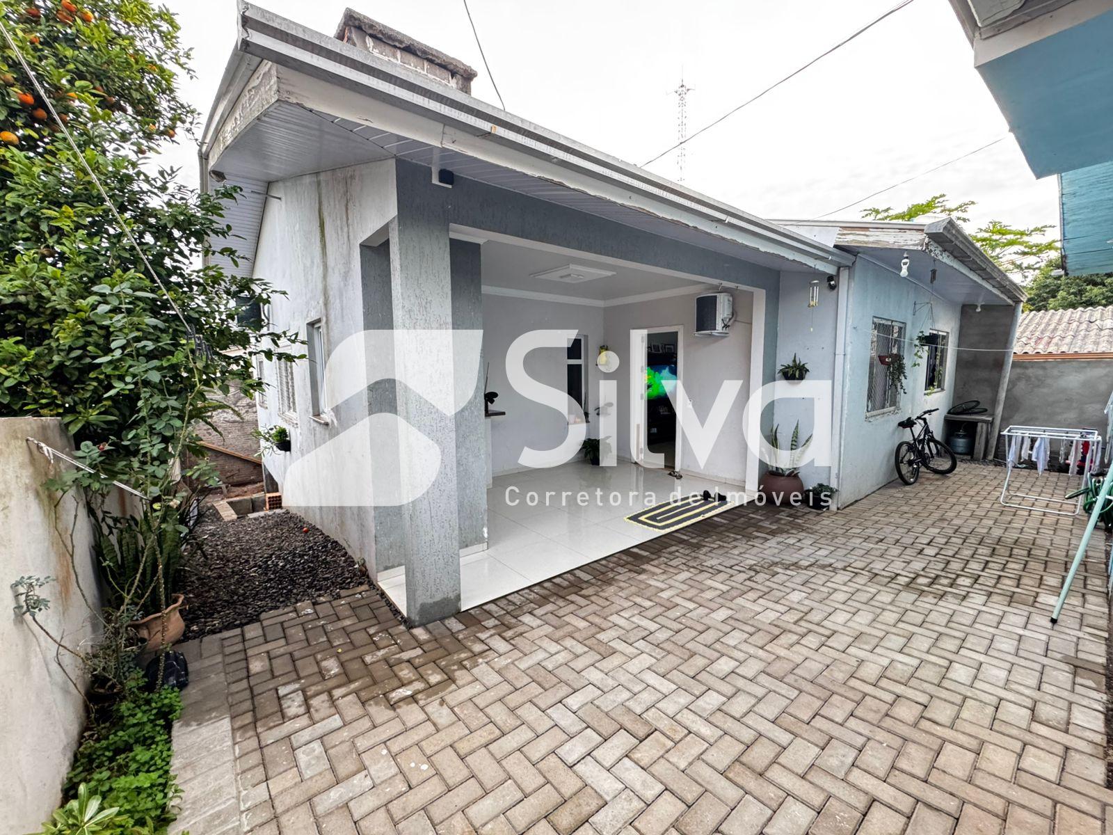 Casa a venda localizada no Jardim da Colina, Dois Vizinhos-PR.
