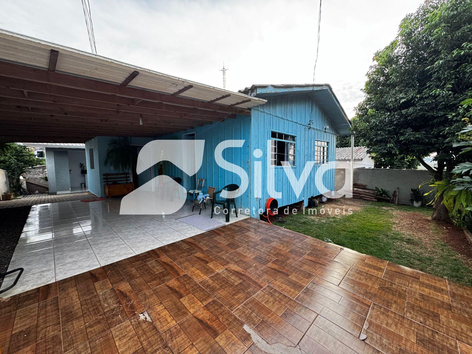 Casa a venda localizada no Jardim da Colina, Dois Vizinhos-PR.