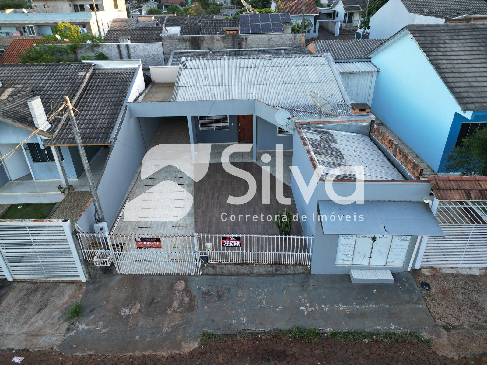 Casa a venda localizada no Loteamento Passanante, Dois Vizinhos-PR.