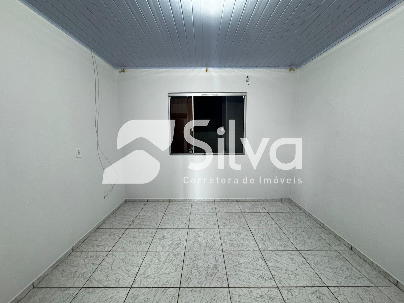Casa a venda localizada no Loteamento Passanante, Dois Vizinhos-PR.