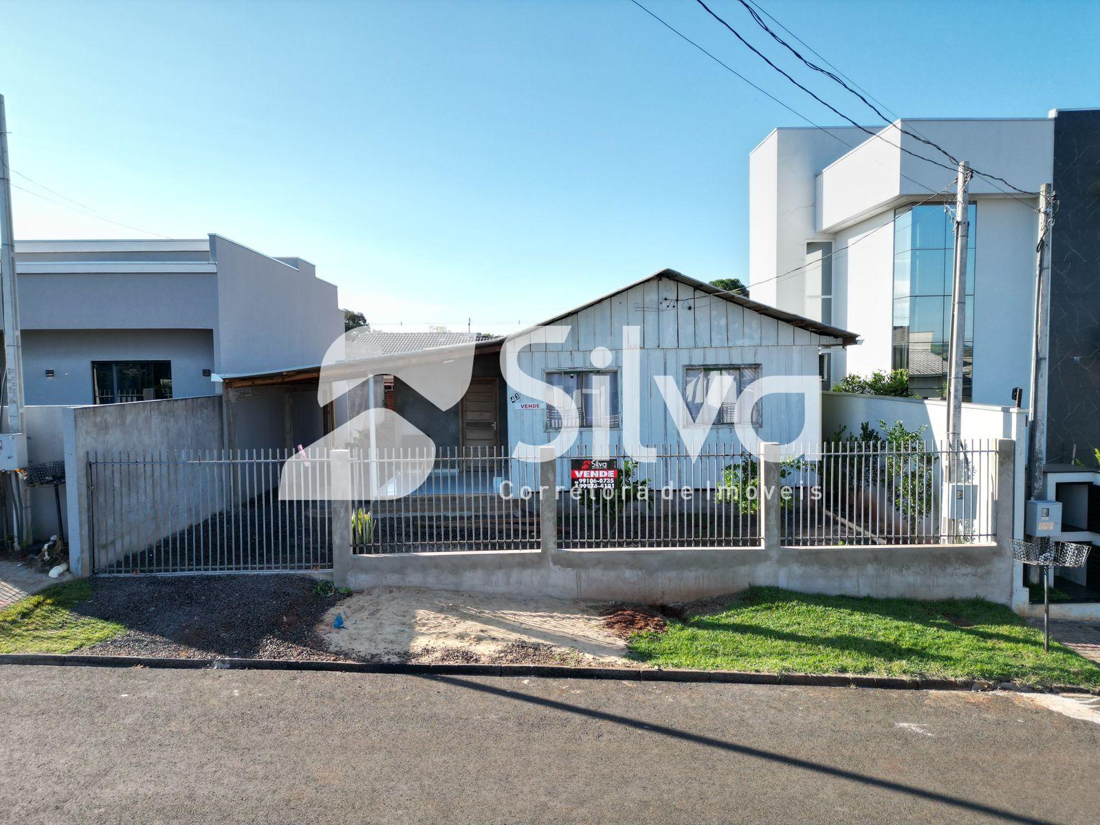 Casa a venda localizada no Loteamento Morada do Sol, Dois Vizinhos-PR.