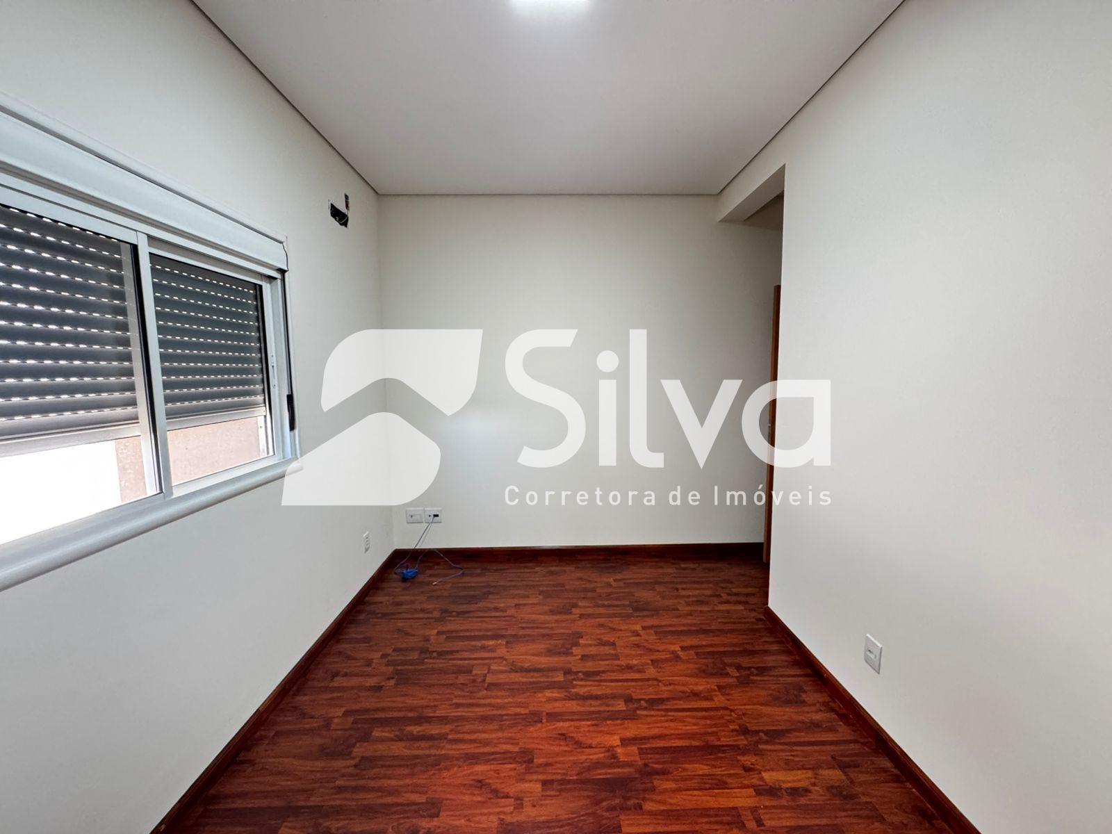 Apartamento para loca��o com 01 su�te e 02 dormit�rios - Centro Sul.