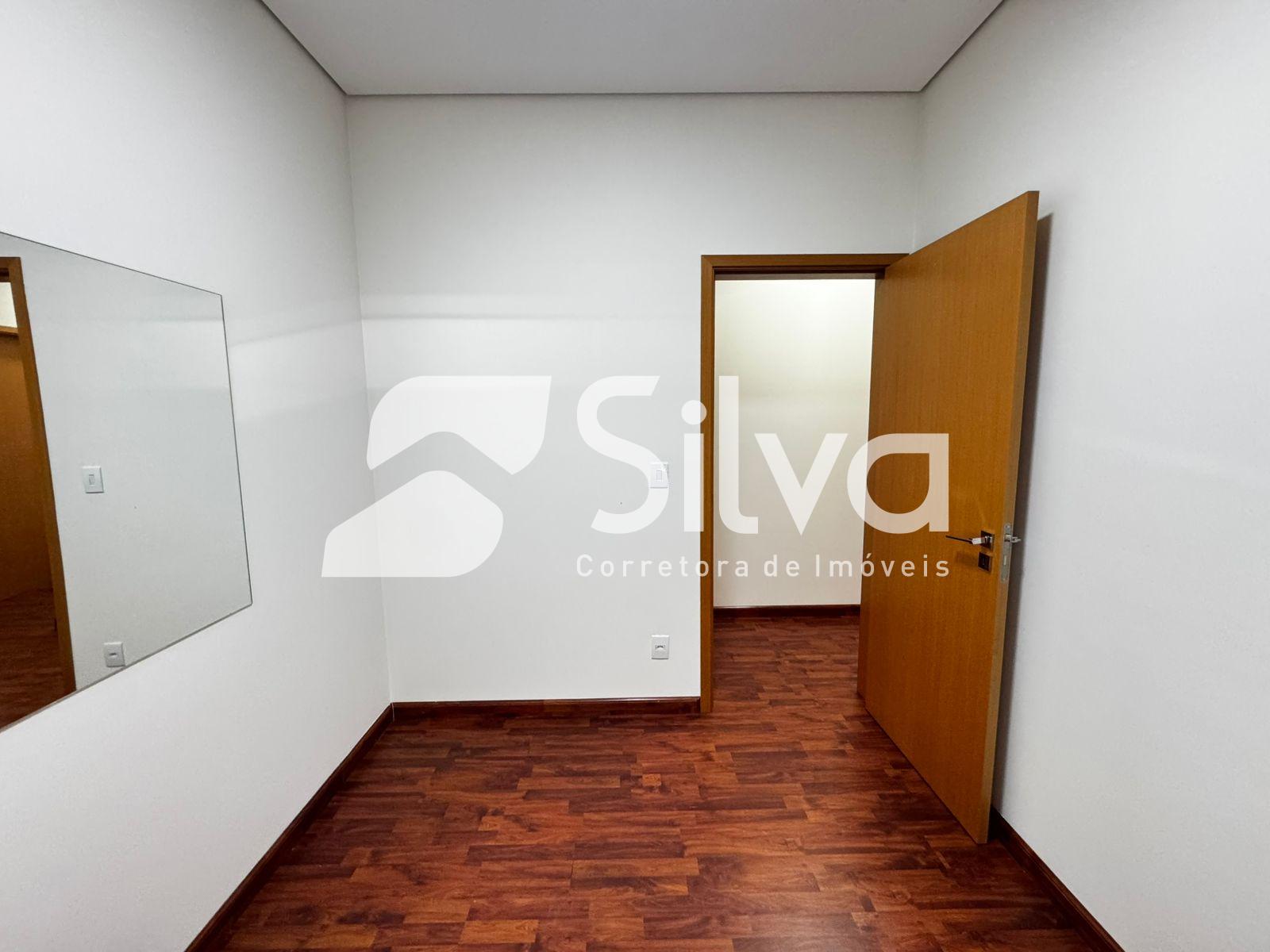 Apartamento para loca��o com 01 su�te e 02 dormit�rios - Centro Sul.