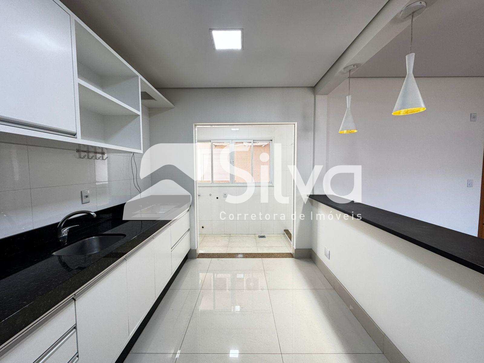 Apartamento para loca��o com 01 su�te e 02 dormit�rios - Centro Sul.