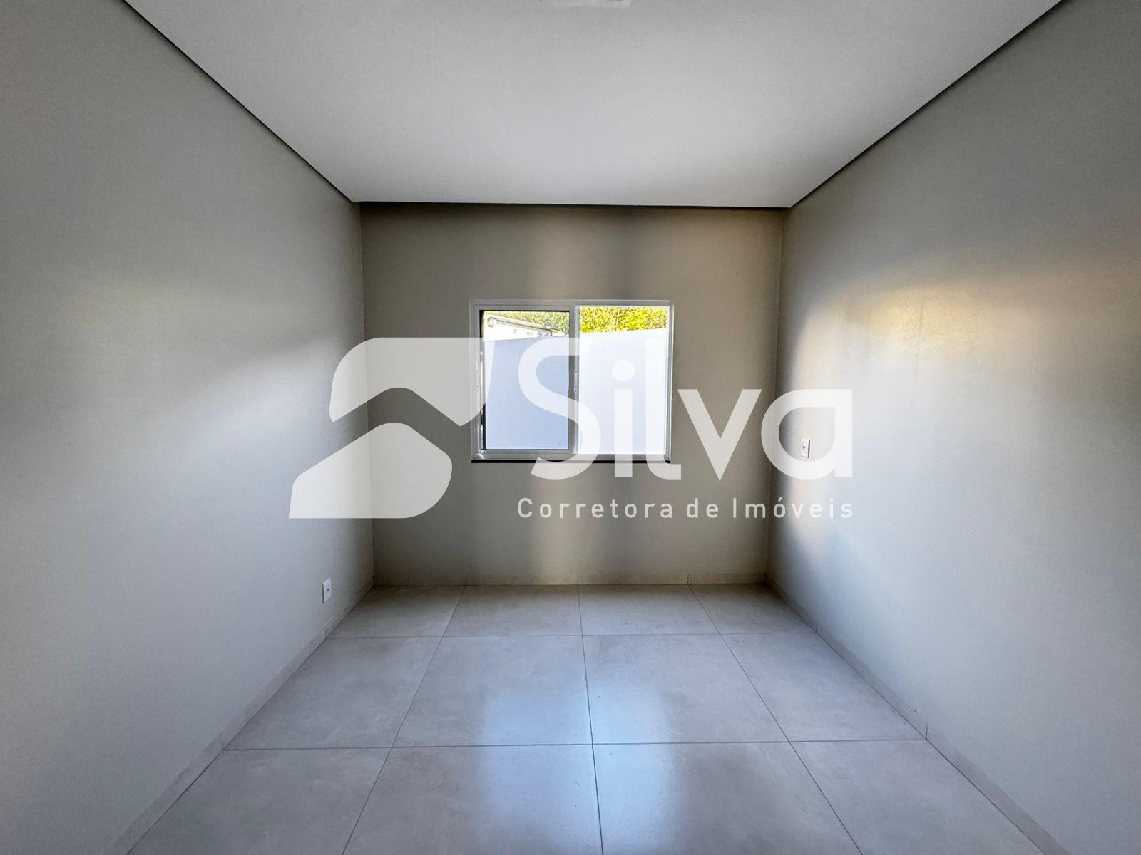 Casa a venda localizada no Loteamento Ecoville, Dois Vizinhos-PR.
