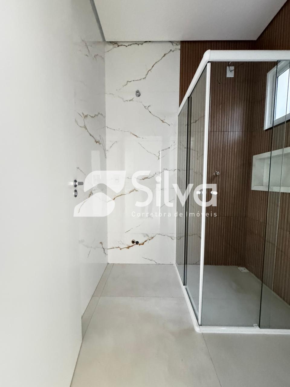 Casa a venda localizada no Loteamento Ecoville, Dois Vizinhos-PR.