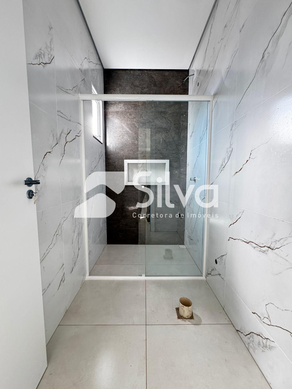 Casa a venda localizada no Loteamento Ecoville, Dois Vizinhos-PR.