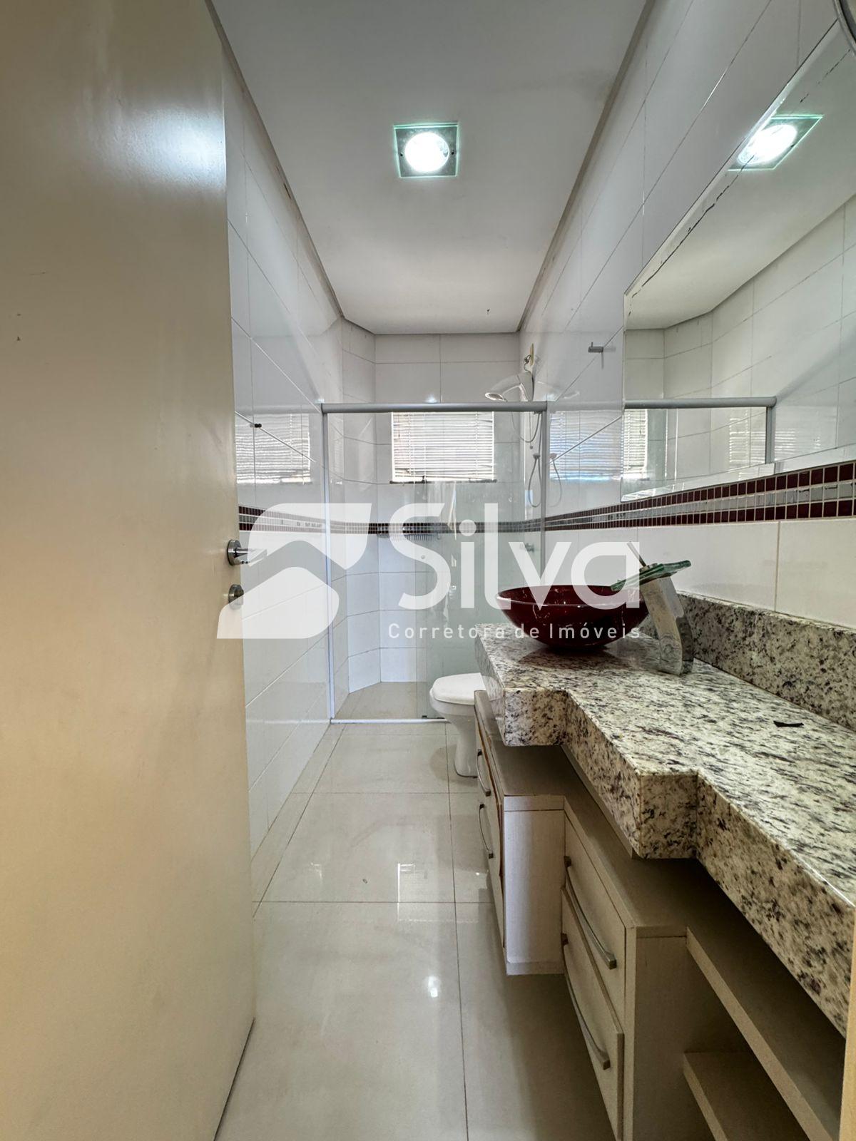 Apartamento para locao com 01 sute e 02 dormitrios - Centro Norte.