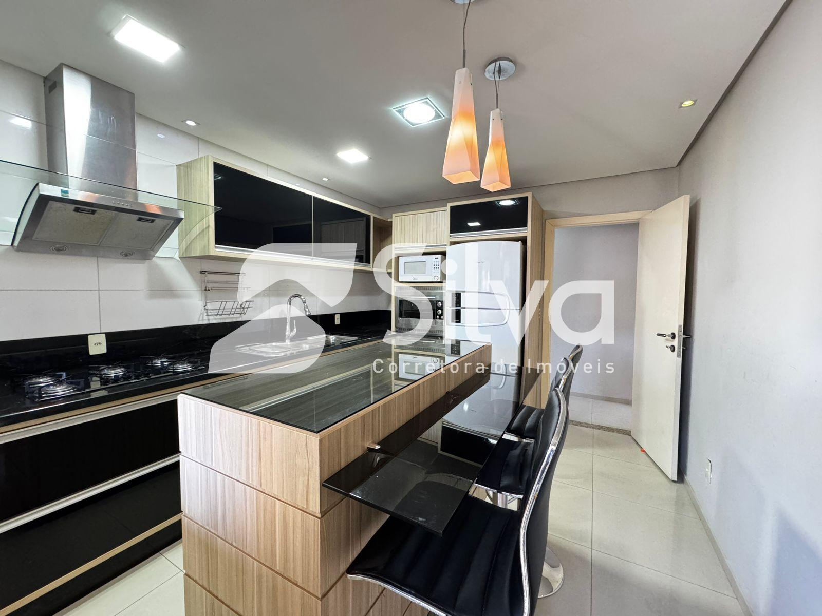 Apartamento para locao com 01 sute e 02 dormitrios - Centro Norte.