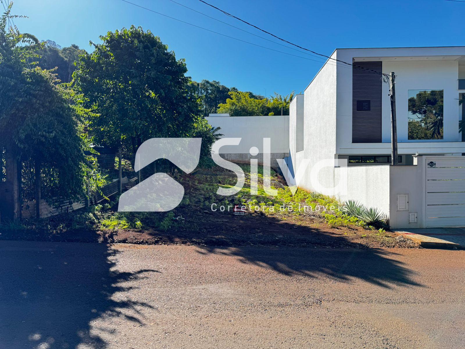 Lote a venda localizado no Loteamento Alto da Zacarias, Dois V...
