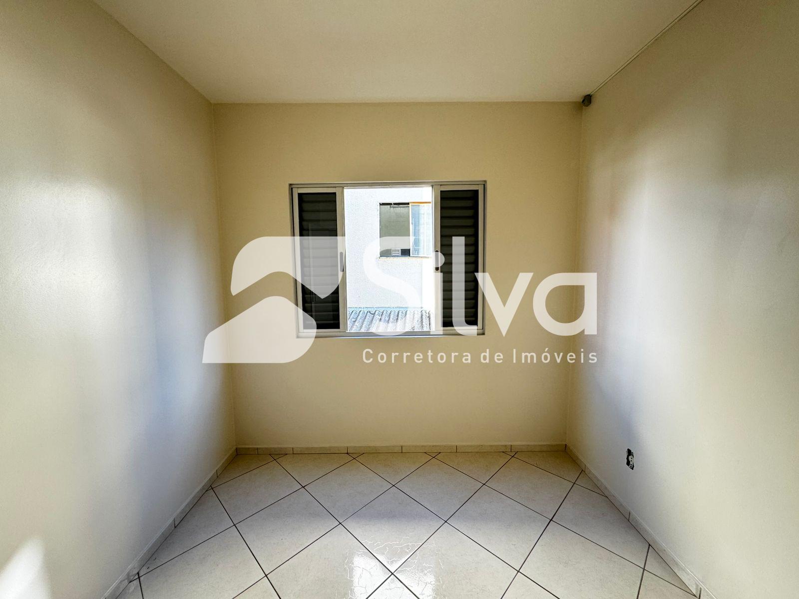 Apartamento Semi Mobiliado Para Locação, 01 suíte e 02 dormitórios - Centro Norte