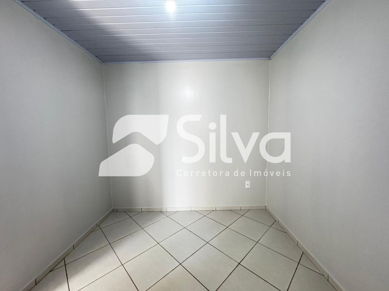 Casa a venda localizada no Loteamento Smaniotto, Dois Vizinhos-PR.