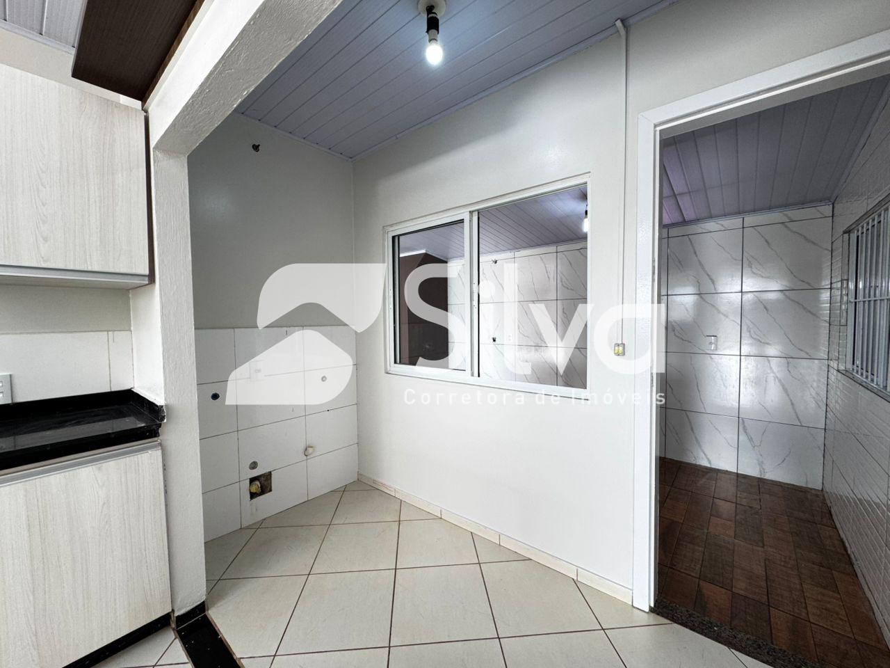 Casa a venda localizada no Loteamento Smaniotto, Dois Vizinhos-PR.