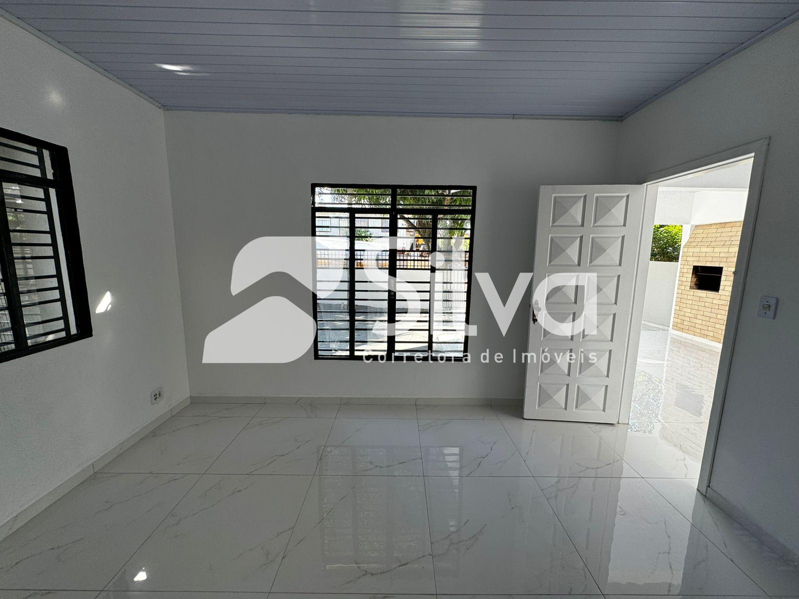 Casa para venda localizada no Bairro So Francisco Xavier, Dois Vizinhos-PR.