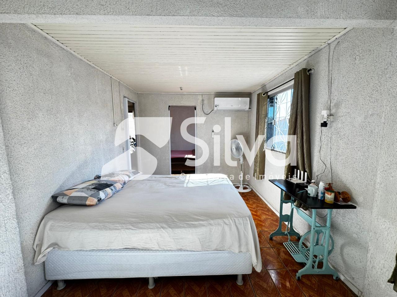 Casa a venda localizada no Bairro Vitoria, Dois Vizinhos-PR.