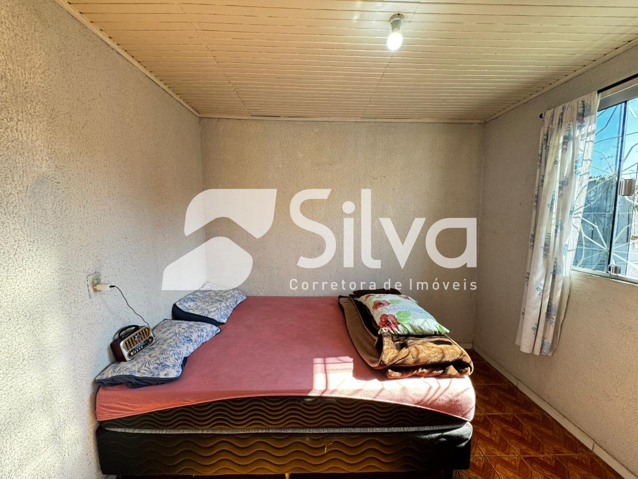 Casa a venda localizada no Bairro Vitoria, Dois Vizinhos-PR.