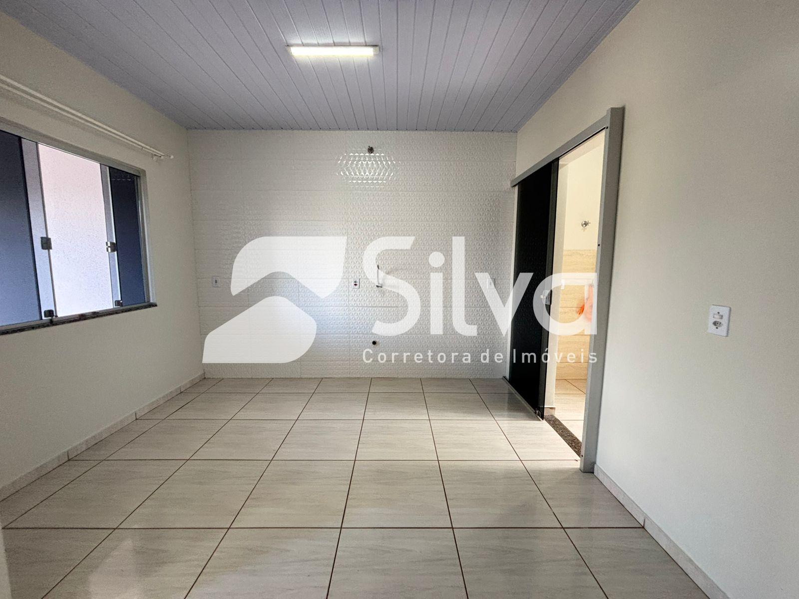 Casa para locao com 02 dormitrios - Loteamento Nossa Senhora da Salete.