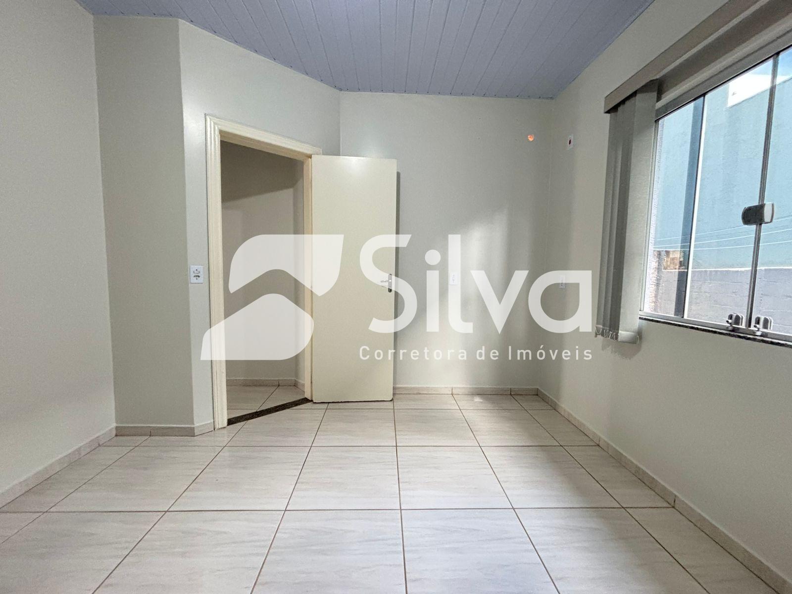 Casa para locao com 02 dormitrios - Loteamento Nossa Senhora da Salete.