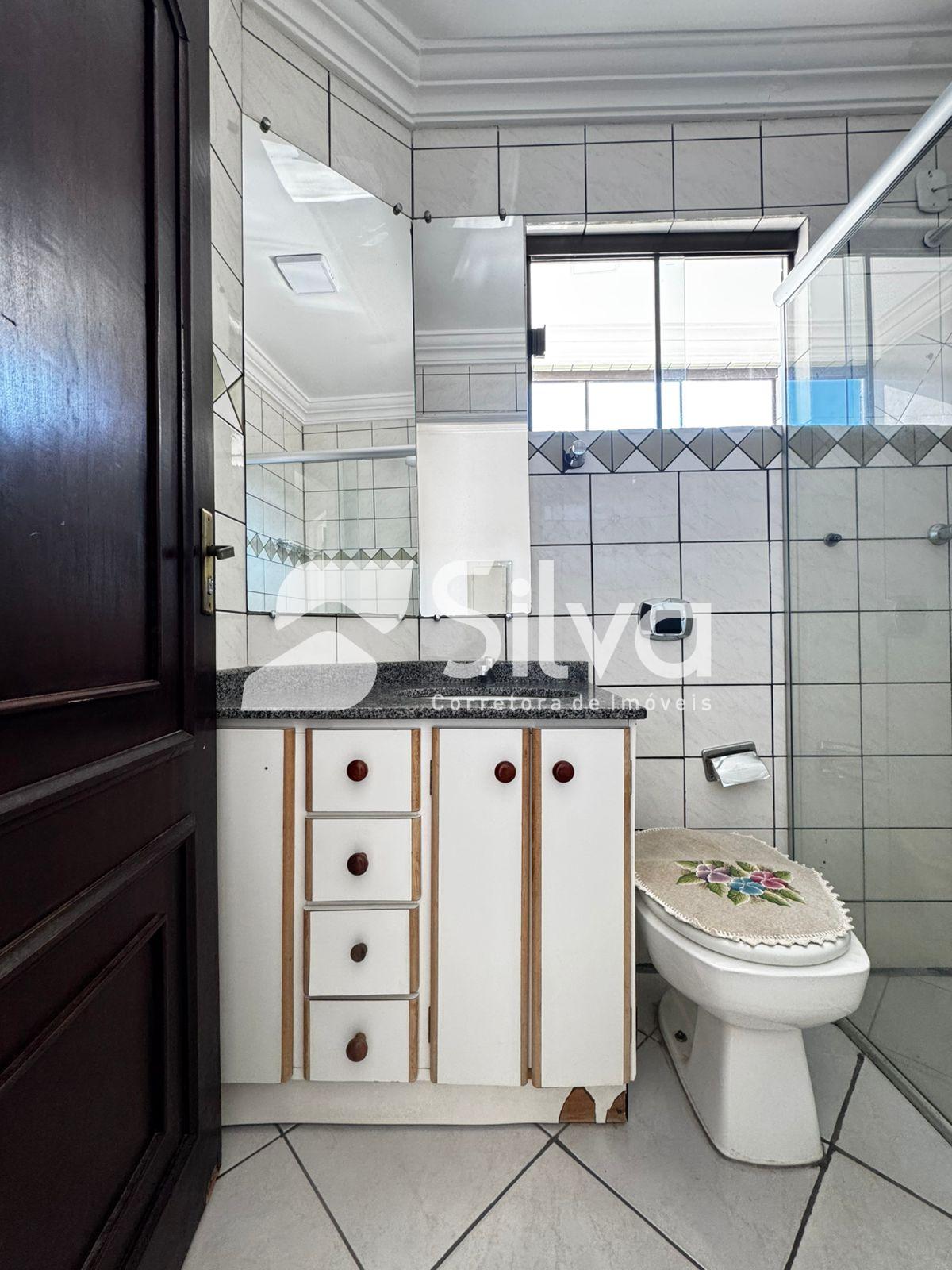 Apartamento para locao com 02 dormitrios - Centro Norte.