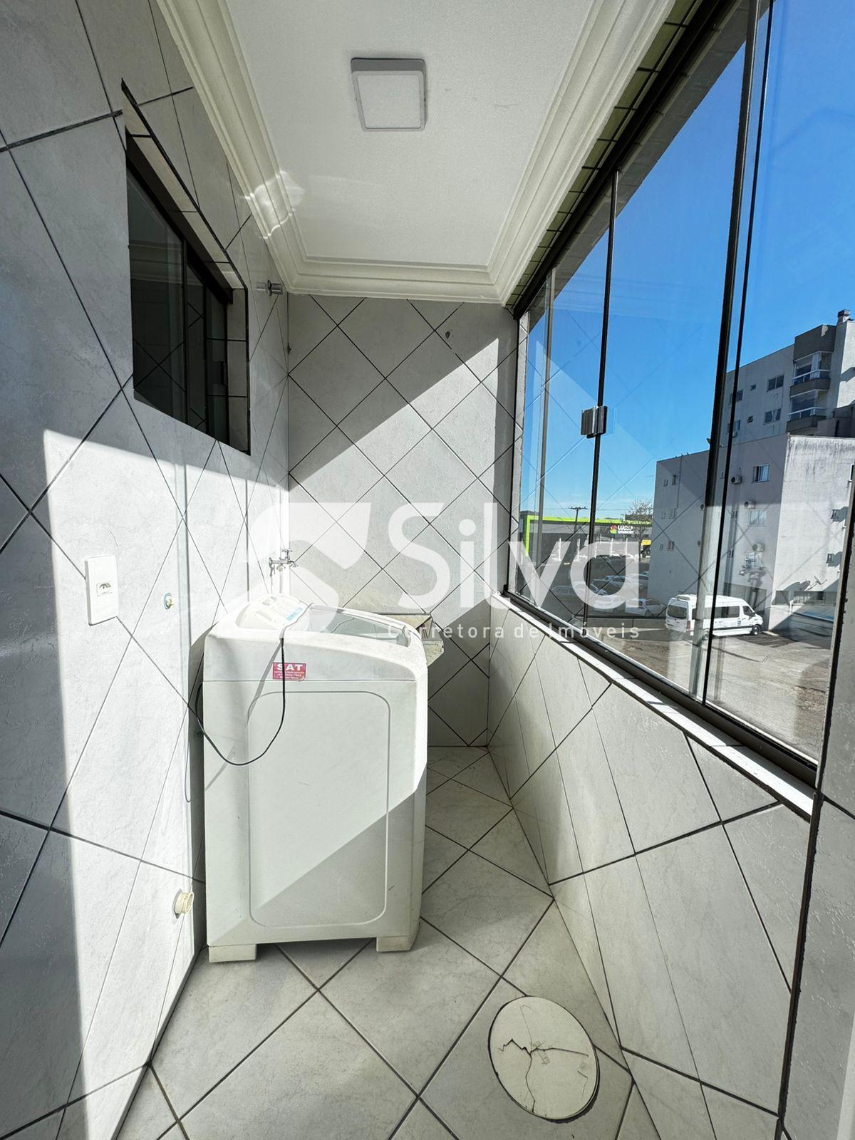 Apartamento para locao com 02 dormitrios - Centro Norte.