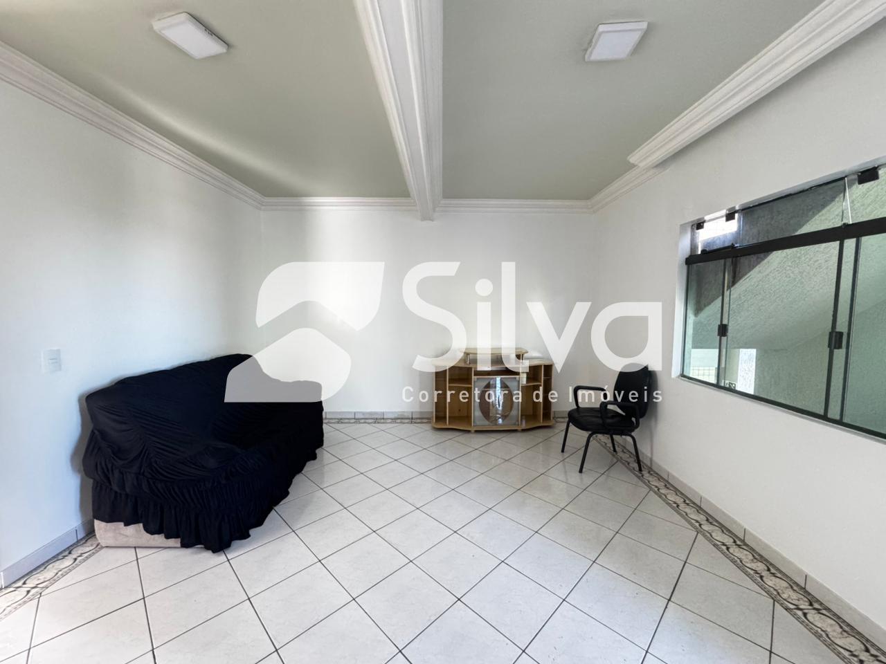 Apartamento para locao com 02 dormitrios - Centro Norte.