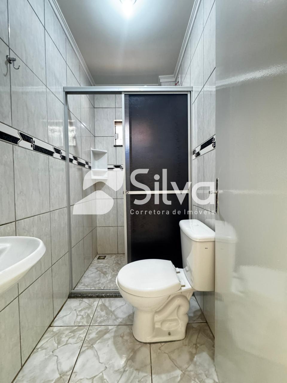 Apartamento para locao com 02 dormitrios - Centro Sul.