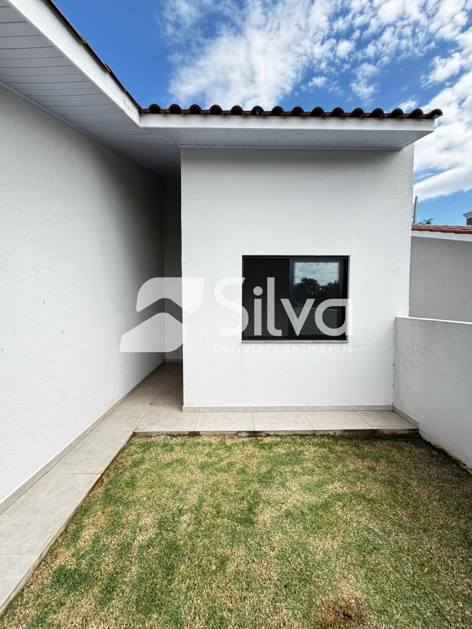 Casa a venda localizada no Loteamento Batistella, So Jorge D Oeste-PR.