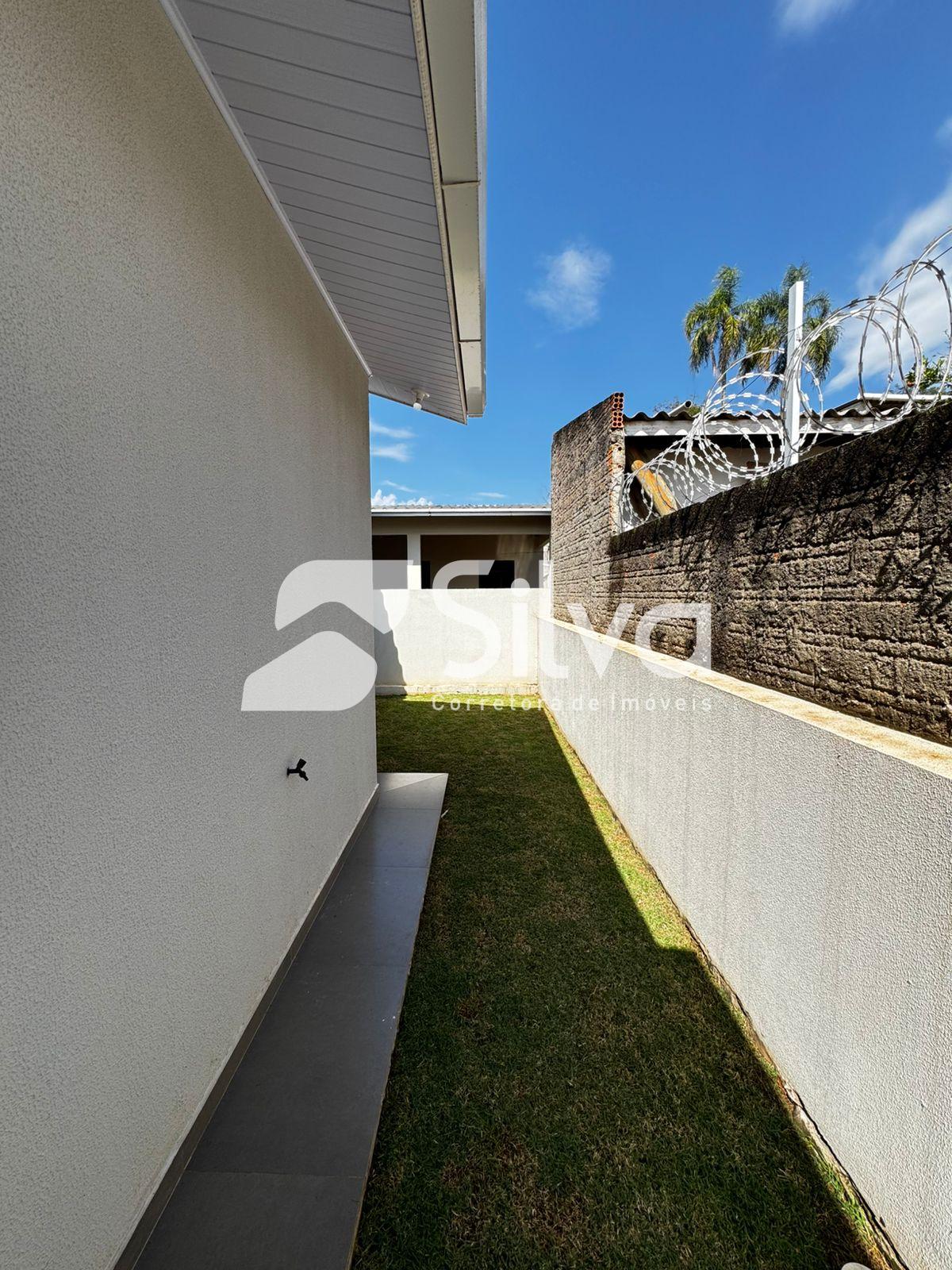Casa a venda localizada no Loteamento Batistella, So Jorge D Oeste-PR.