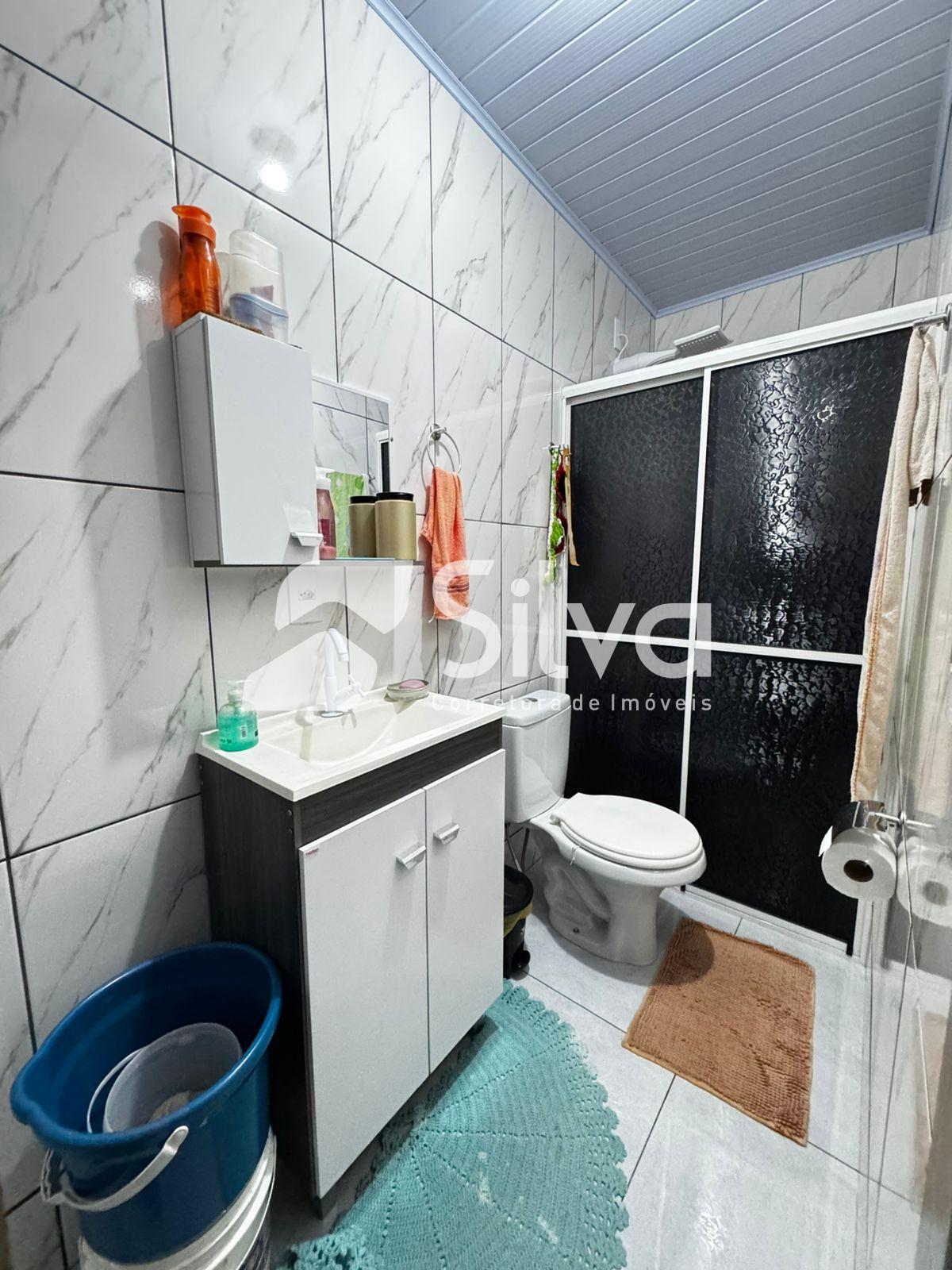 Casa a venda localizada no Loteamento Meredick, Dois Vizinhos-PR.