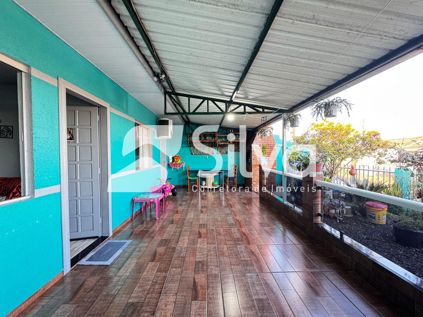 Casa a venda localizada no Loteamento Meredick, Dois Vizinhos-PR.