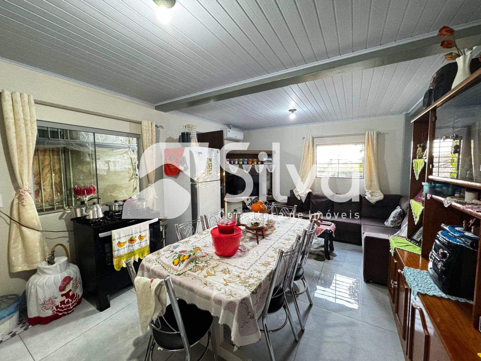 Casa a venda localizada no Loteamento Meredick, Dois Vizinhos-PR.