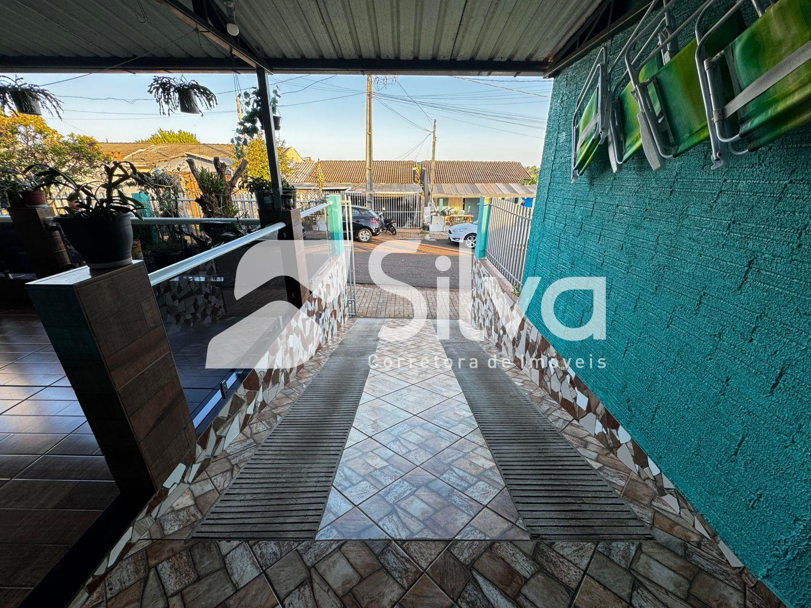 Casa a venda localizada no Loteamento Meredick, Dois Vizinhos-PR.