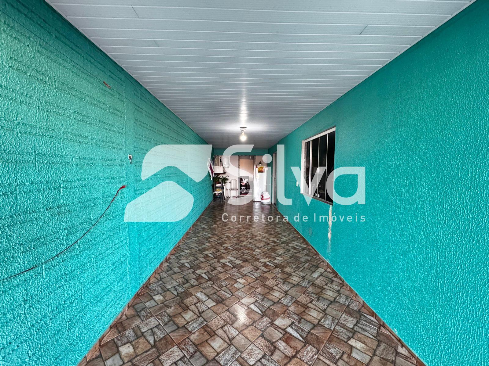 Casa a venda localizada no Loteamento Meredick, Dois Vizinhos-PR.