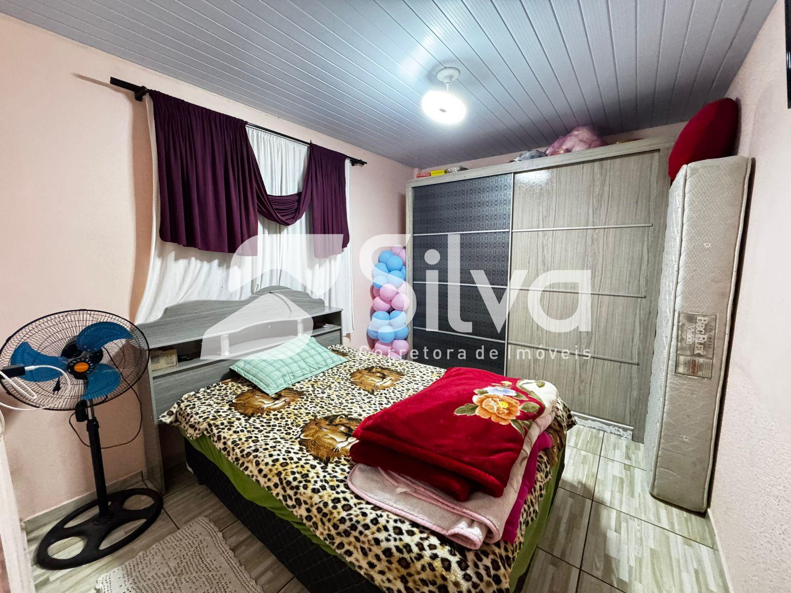 Casa a venda localizada no Loteamento Meredick, Dois Vizinhos-PR.