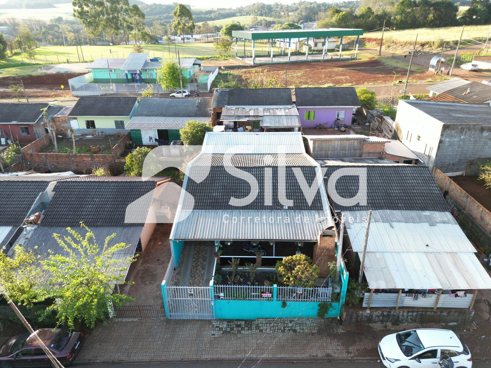 Casa a venda localizada no Loteamento Meredick, Dois Vizinhos-PR.