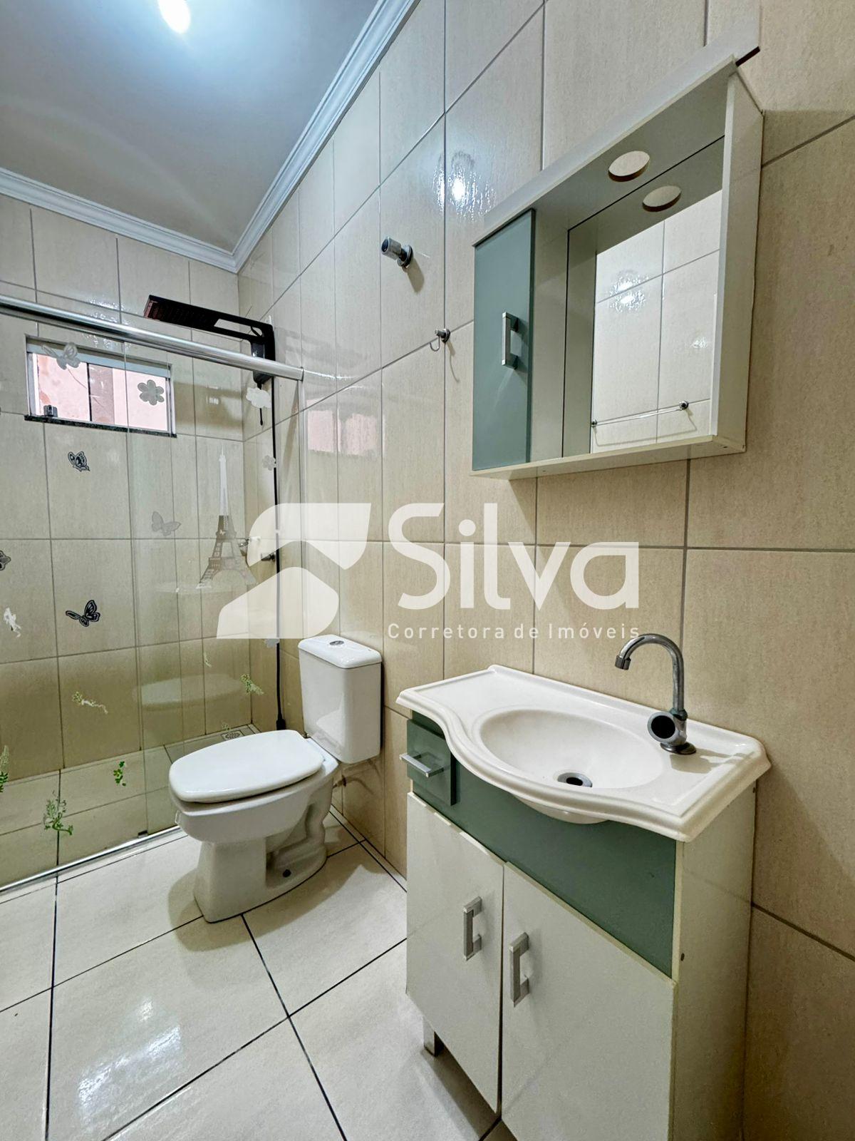 Casa para venda localizada no Centro Norte, Dois Vizinhos-PR.