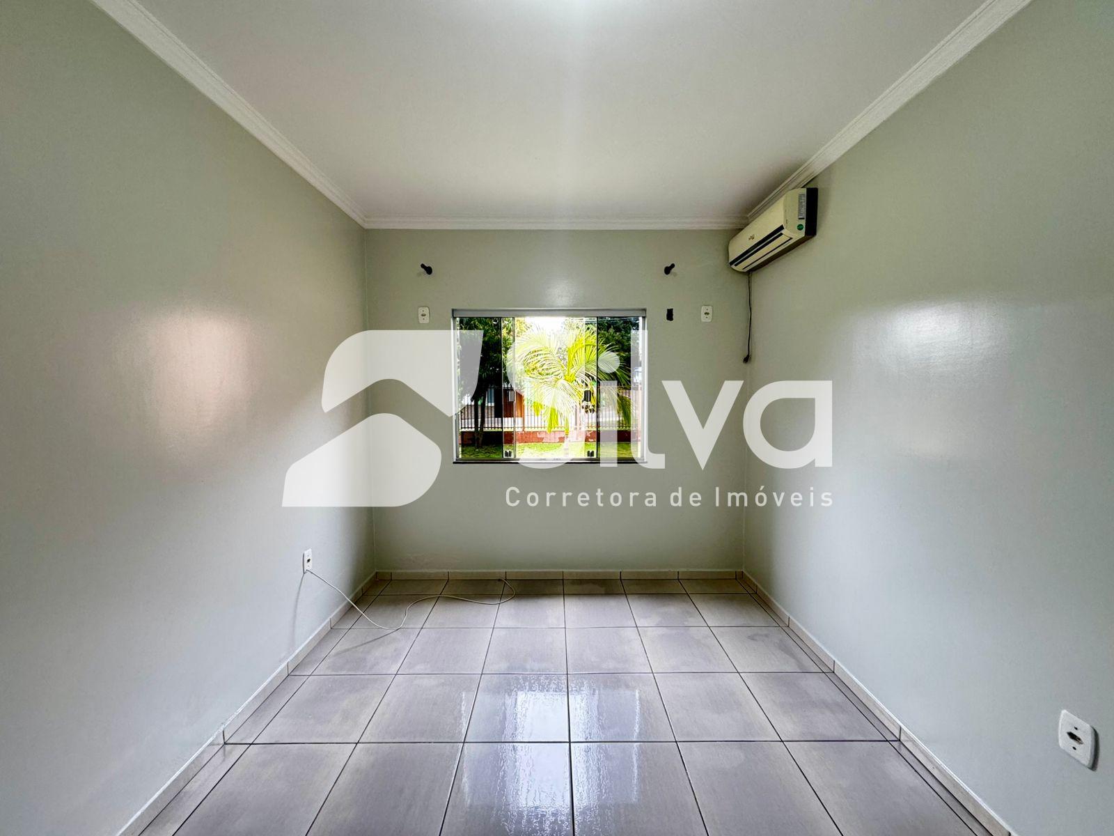Casa para venda localizada no Centro Norte, Dois Vizinhos-PR.