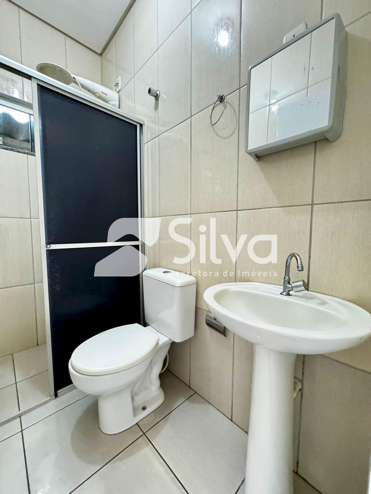 Casa para venda localizada no Centro Norte, Dois Vizinhos-PR.